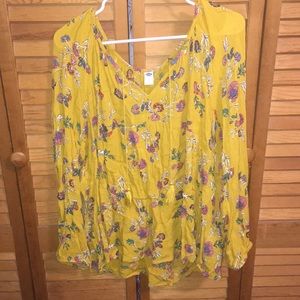 Old Navy Long sleeve blouse. Size XL